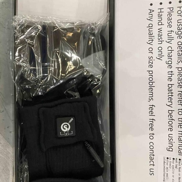 Battery powered heated socks - Picture 3 of 9